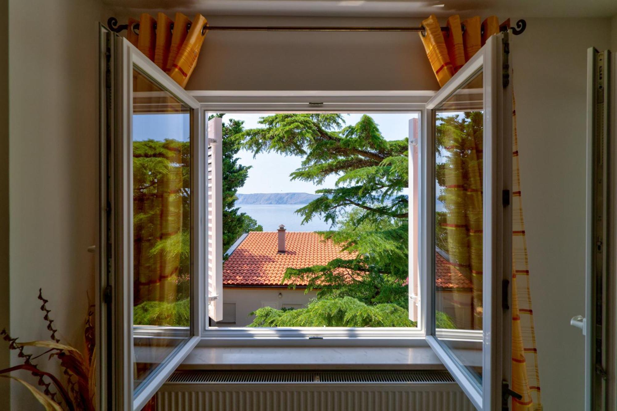 Apartmani Lili Novi Vinodolski Exterior foto